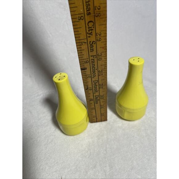 Vtg Salt And Pepper Shaker Set Japan Made Independence Ironstone Heavy Crazing - Picture 5 of 6